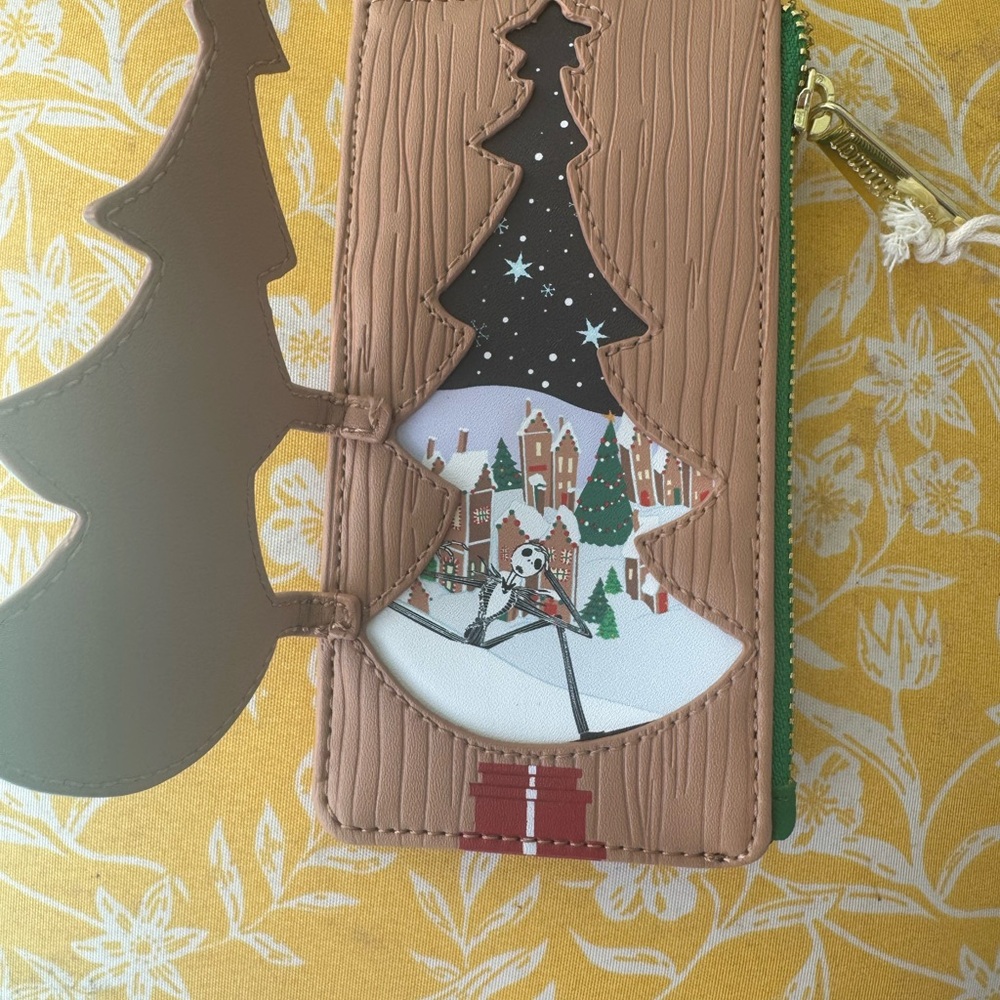 Loungefly NWT Nightmare Before Christmas Cardholder